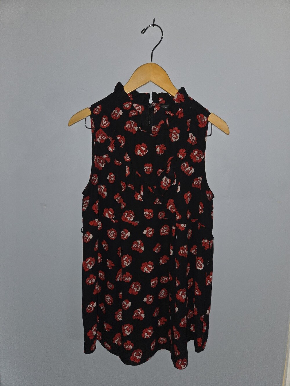 Maternity Sleeveless Black Floral Midi Blouse with Red Rose Print